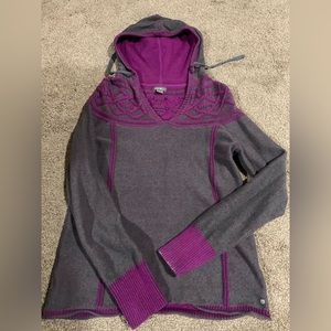 Eddie Bauer sweater